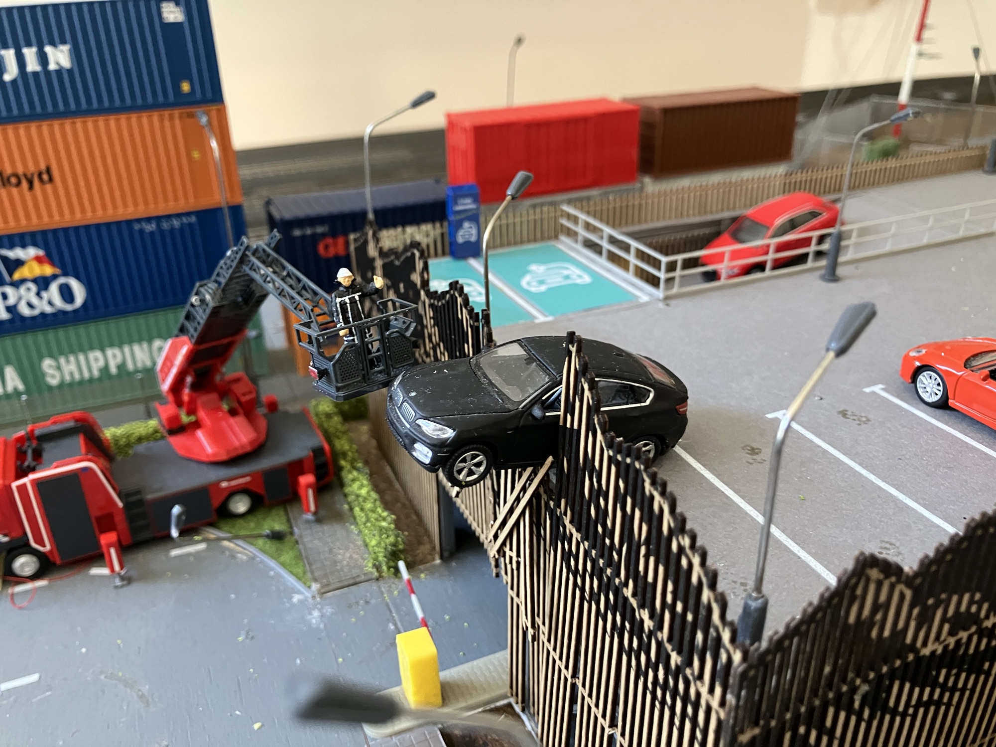 Ze dach het rempedaal in te trappen, maar het werd het gaspedaal